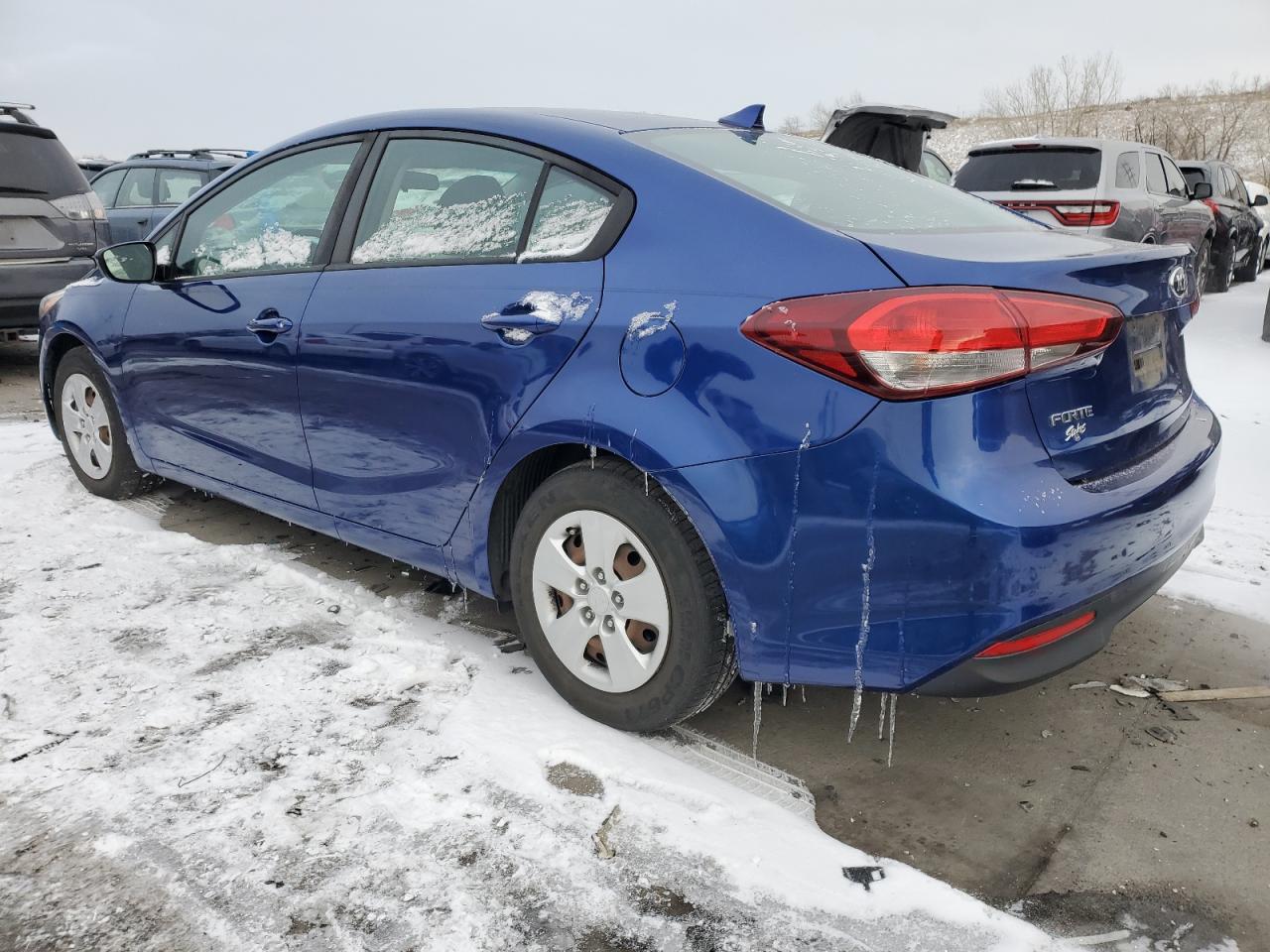 2017 Kia Forte - Image 2
