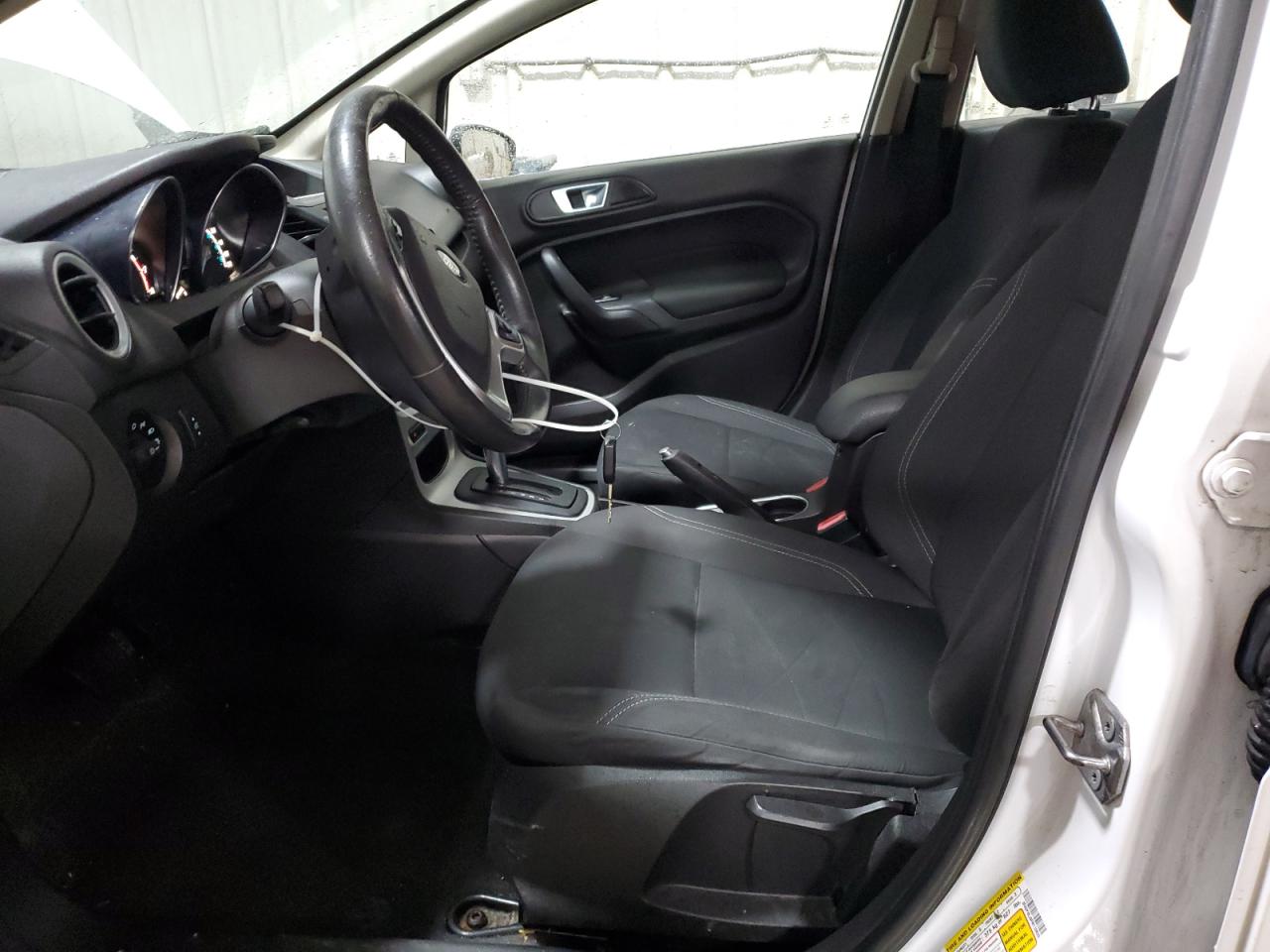 2015 Ford Fiesta - Image 7