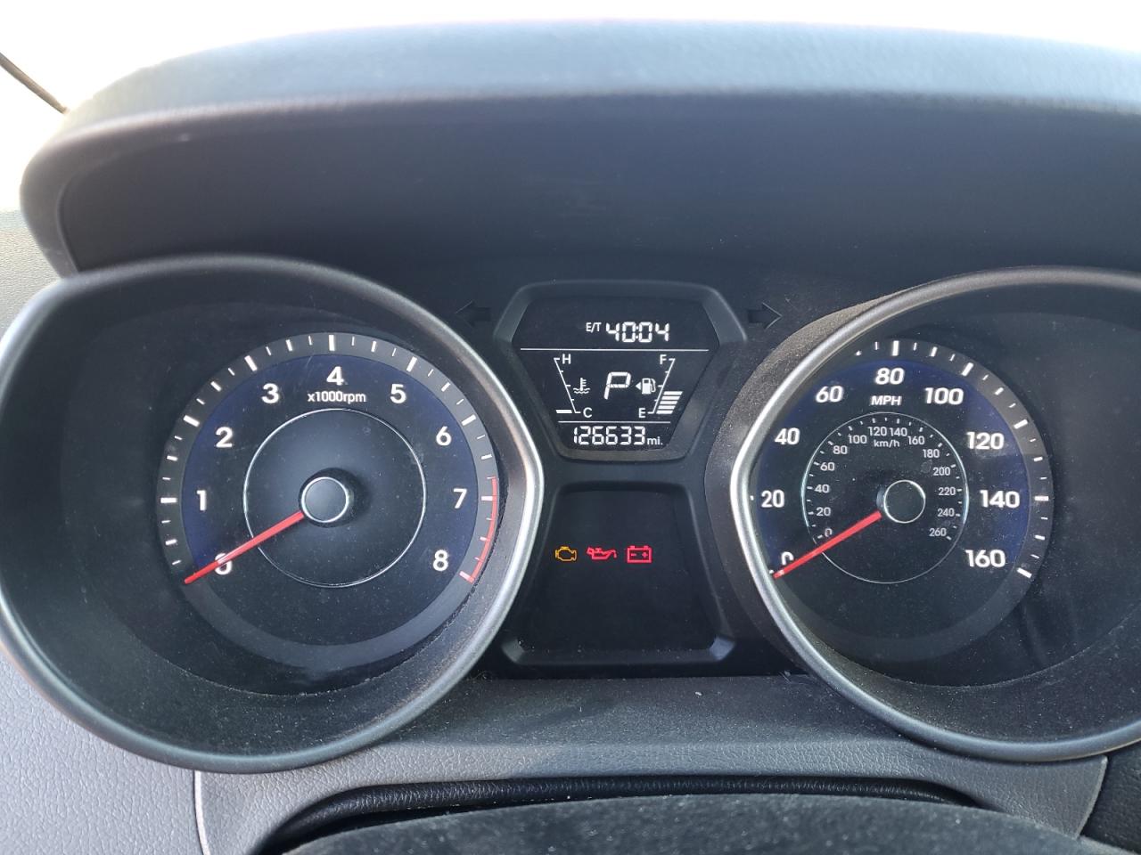 2014 Hyundai Elantra - Image 9