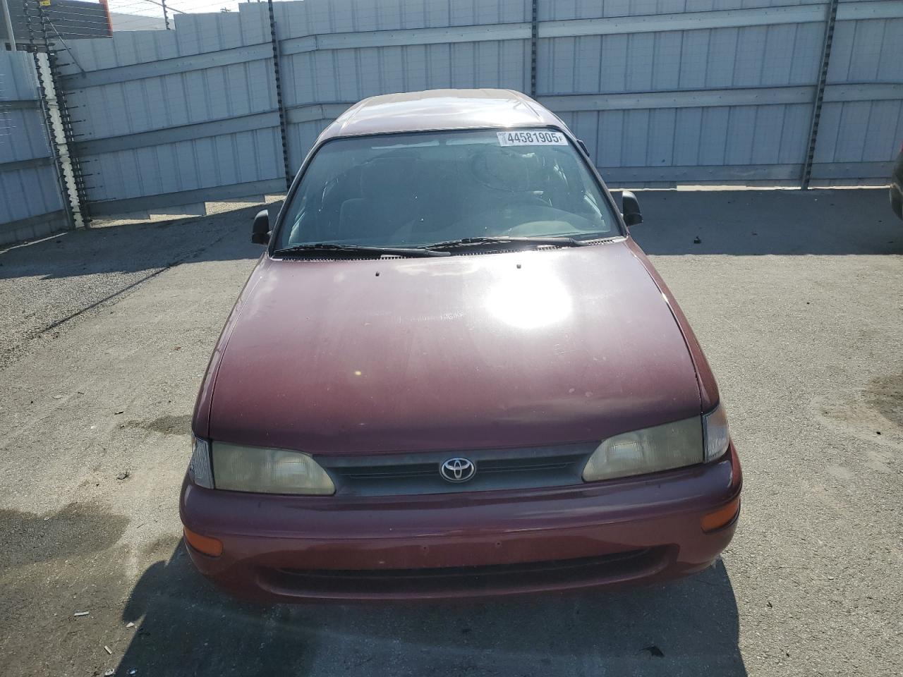 1995 Toyota Corolla - Image 5