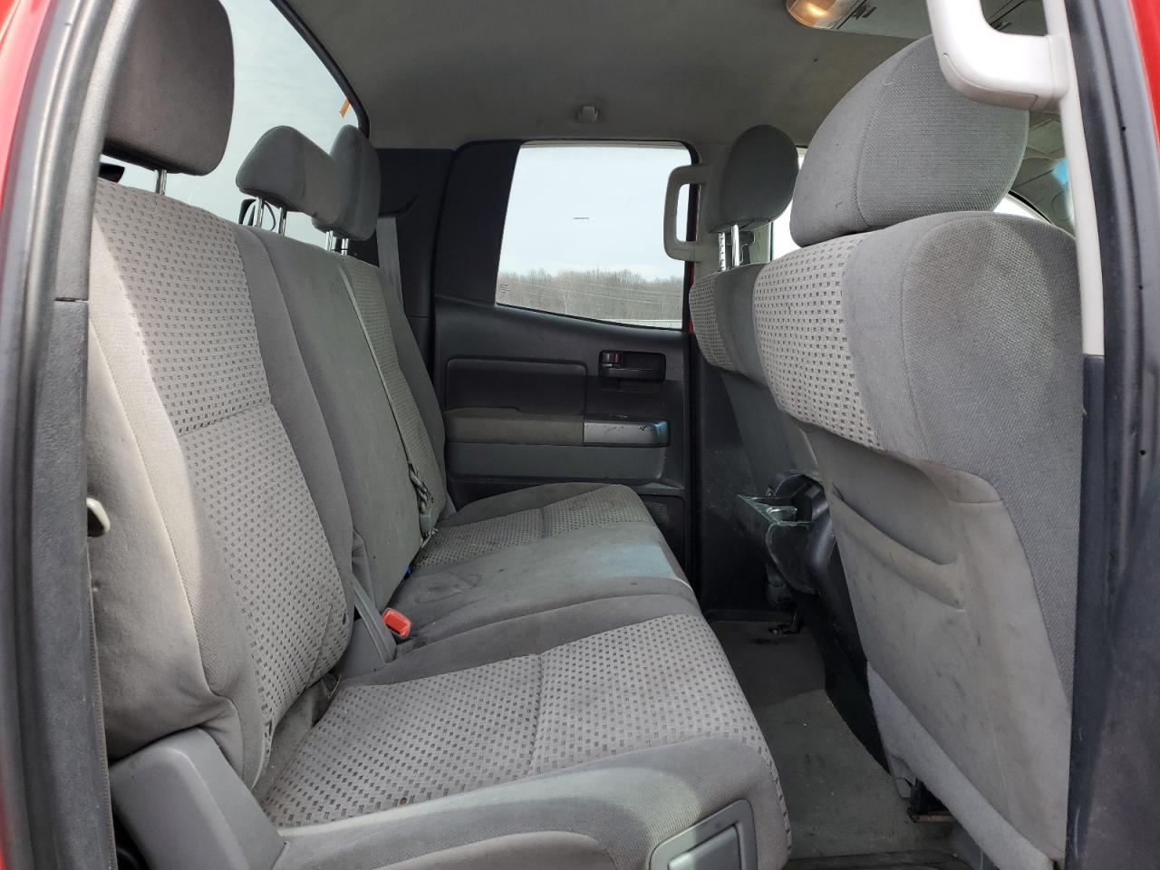 2010 Toyota Tundra - Image 10