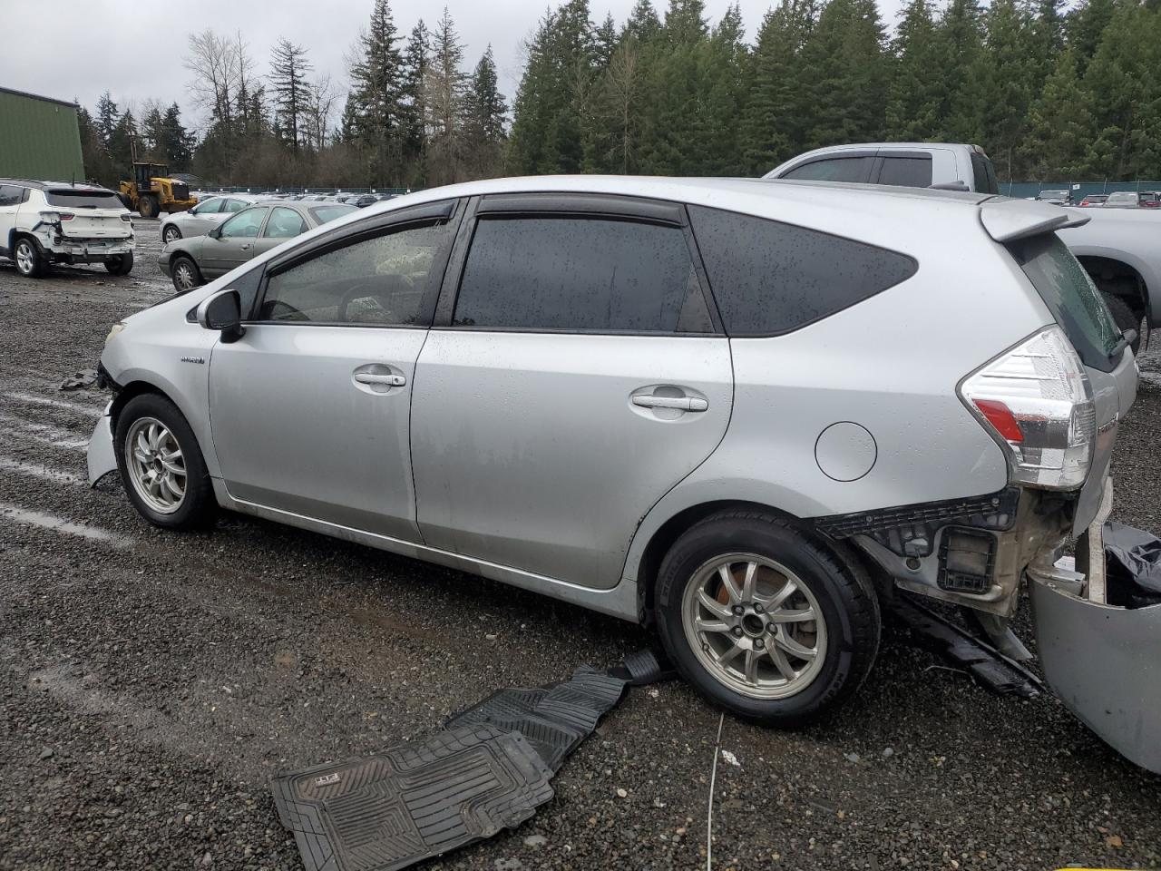 2014 Toyota Prius - Image 2