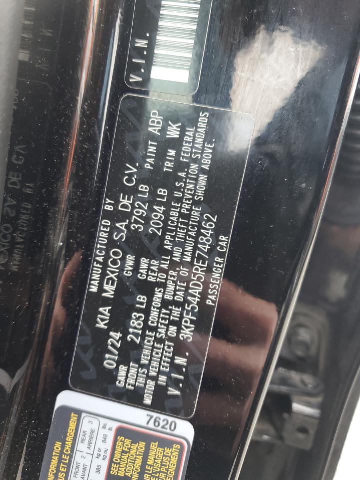 2024 Kia Forte - Image 12