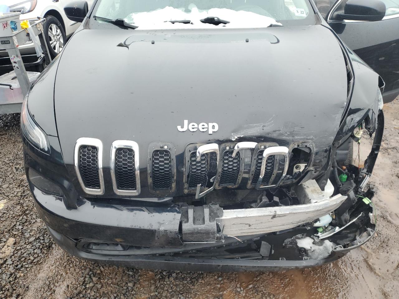 2017 Jeep Grand Cherokee - Image 12