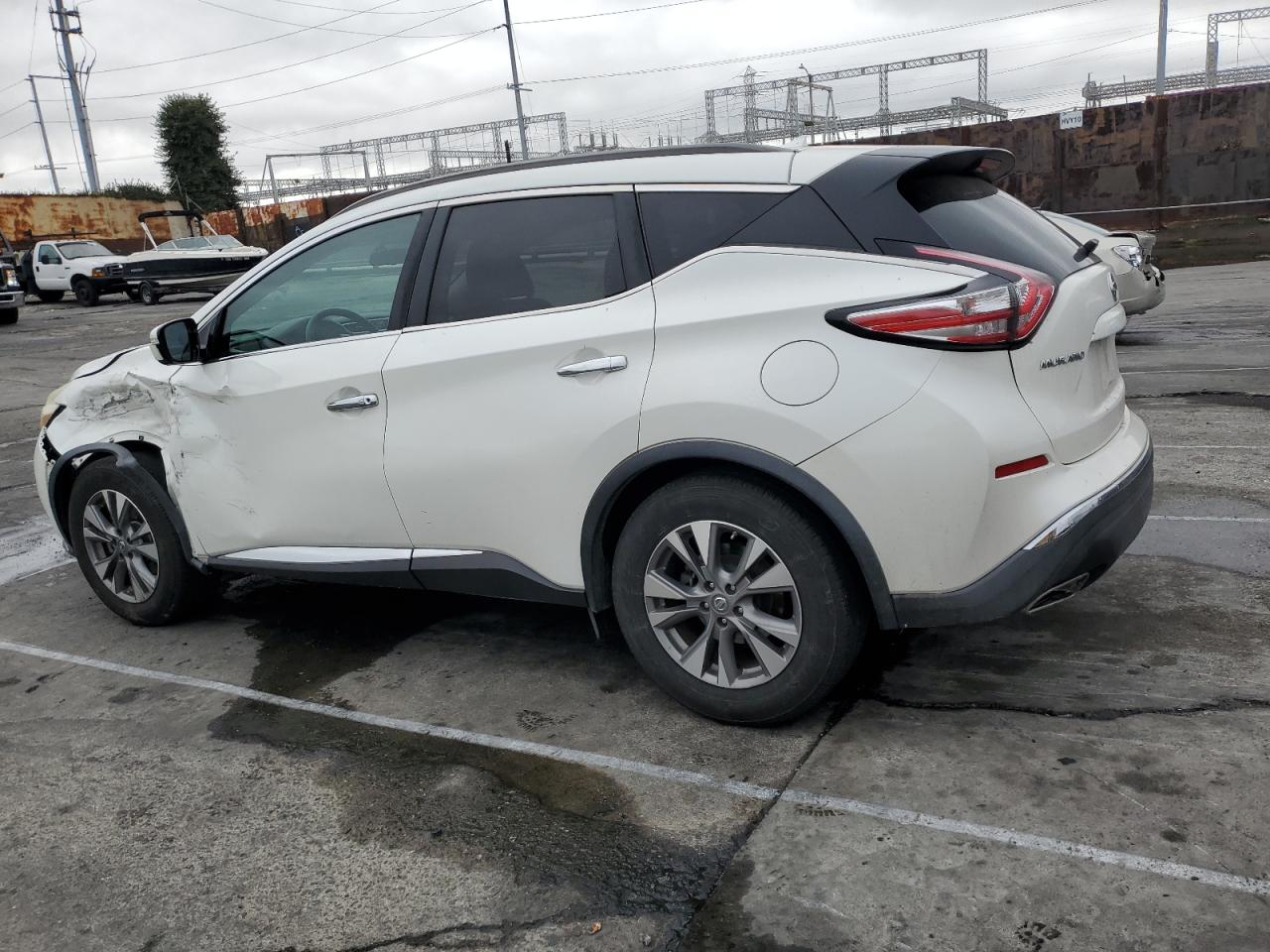 2015 Nissan Murano - Image 2
