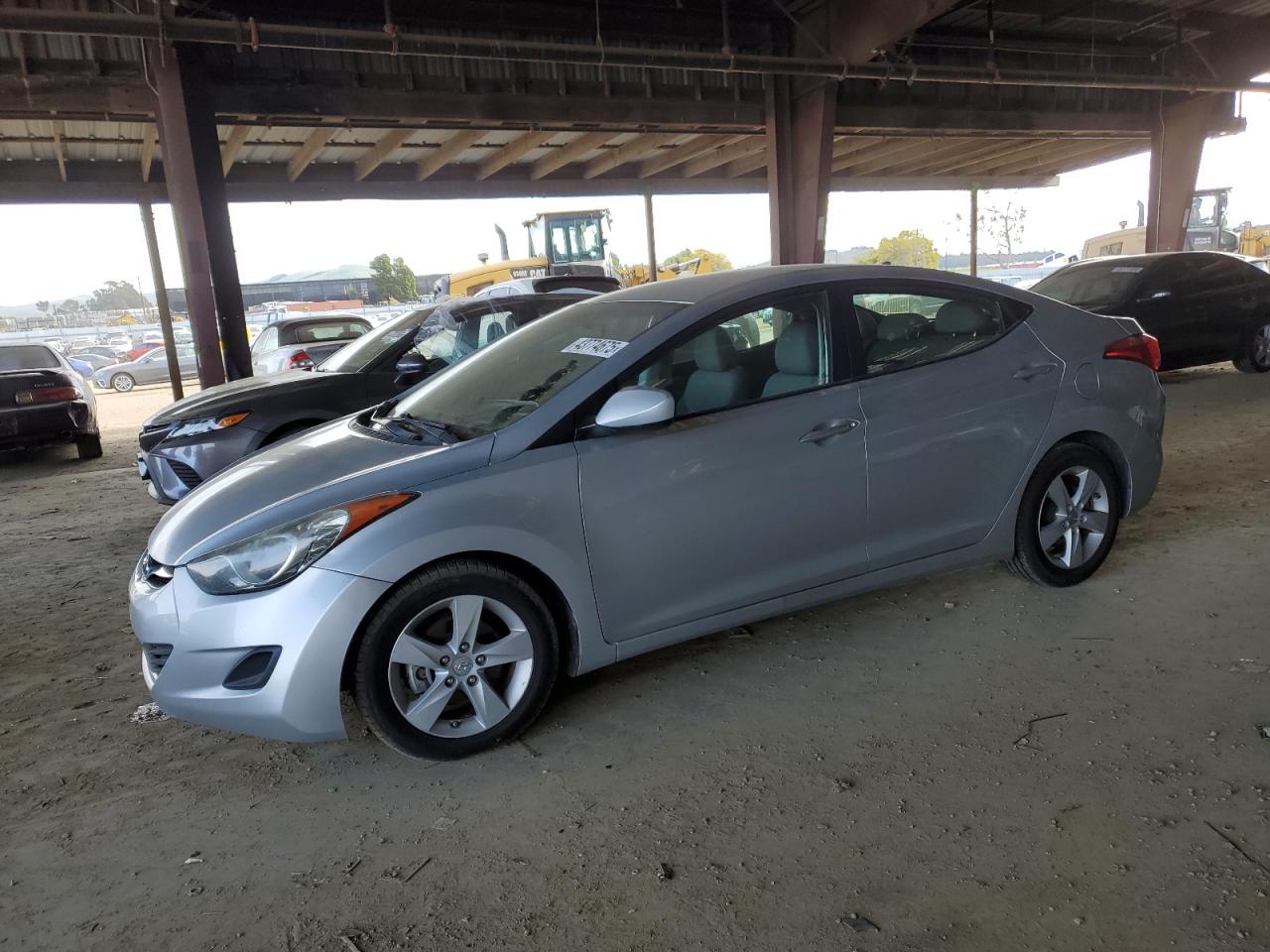 2013 Hyundai Elantra - Image 1