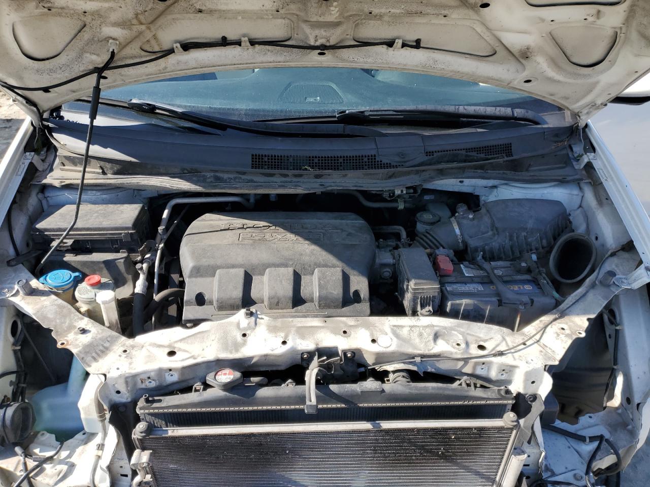 2015 Honda Odyssey - Image 12