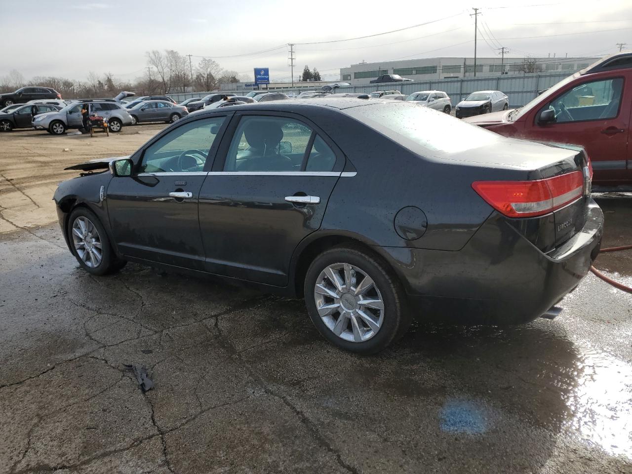 2012 Lincoln MKZ - Image 2