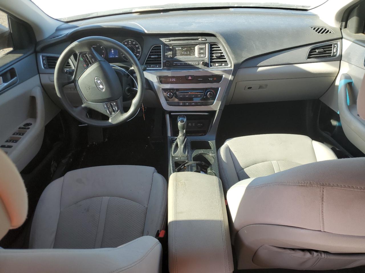 2017 Hyundai Sonata - Image 8