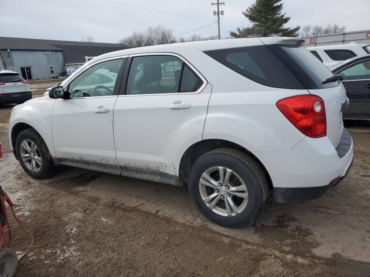 2014 Chevrolet Equinox - Image 2