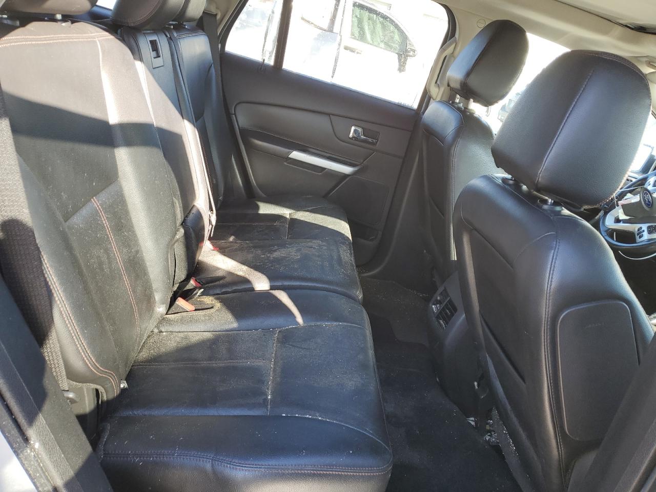 2013 Ford Edge - Image 12