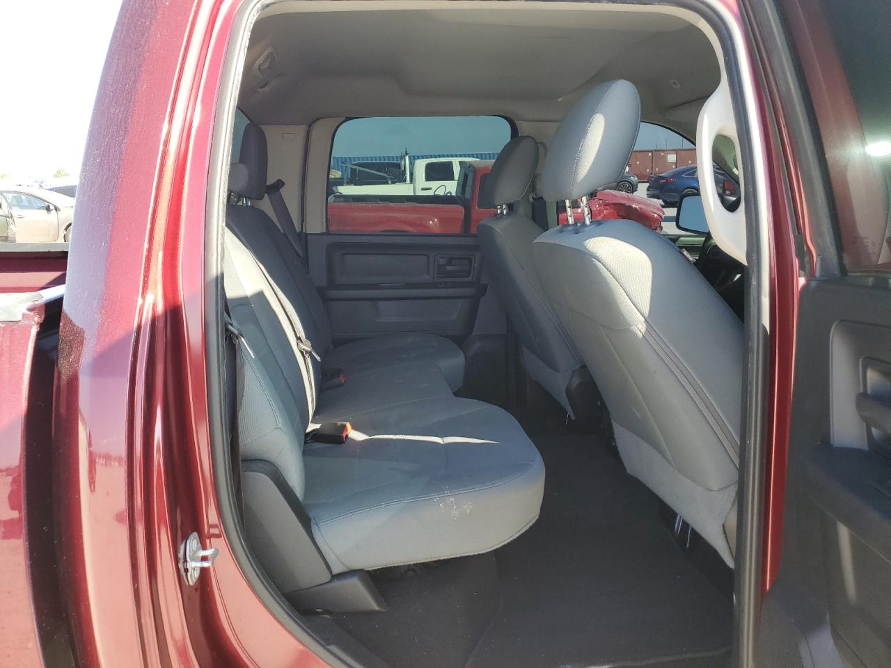 2018 RAM 1500 - Image 10