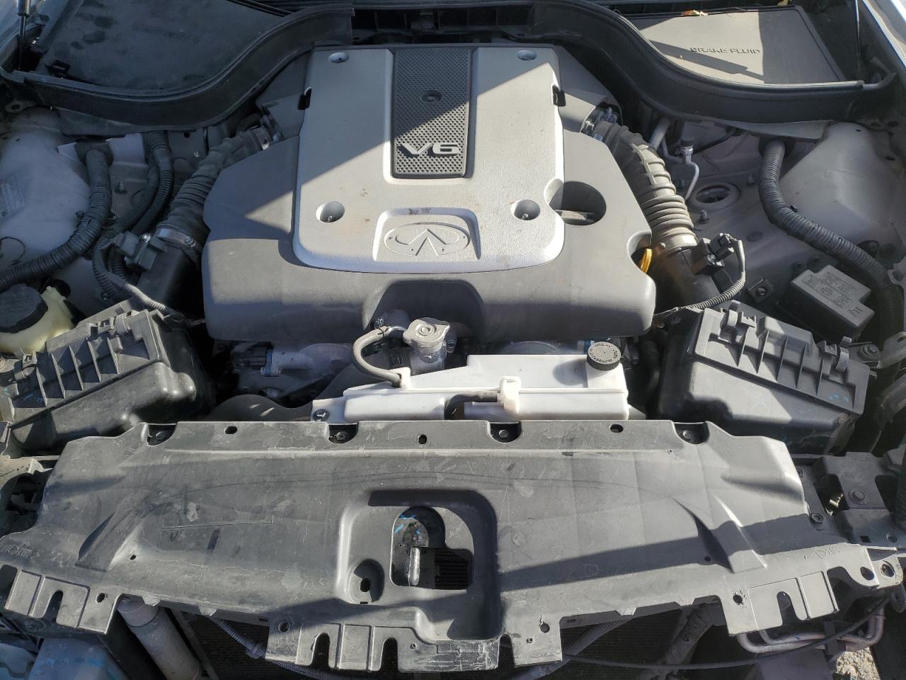 2011 Infiniti G - Image 12