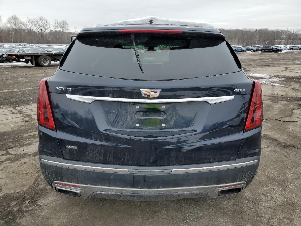 2021 Cadillac XT5 - Image 6