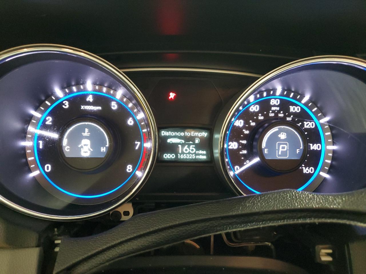 2013 Hyundai Sonata - Image 9
