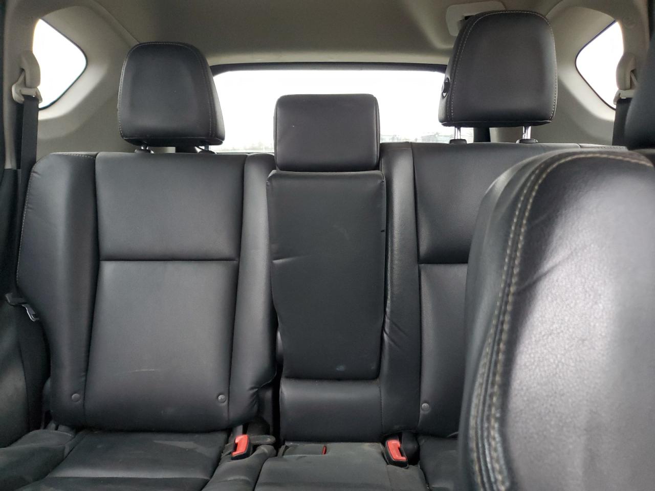 2014 Toyota RAV 4 - Image 10
