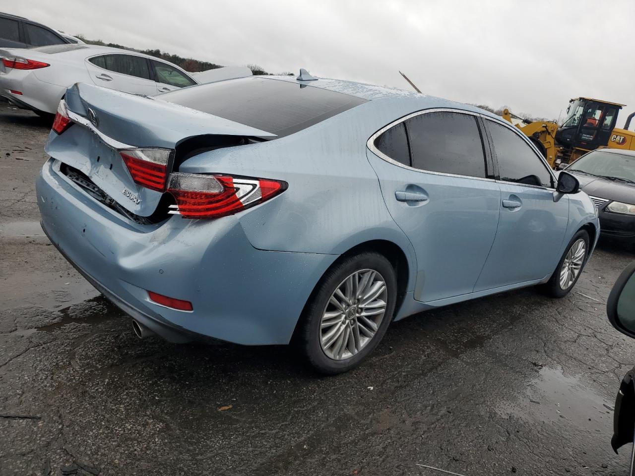 2013 Lexus ES - Image 3