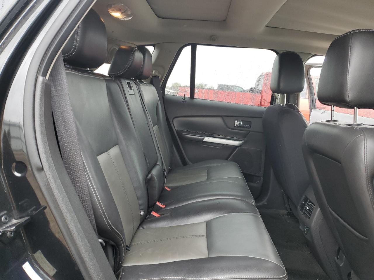 2013 Ford Edge - Image 11