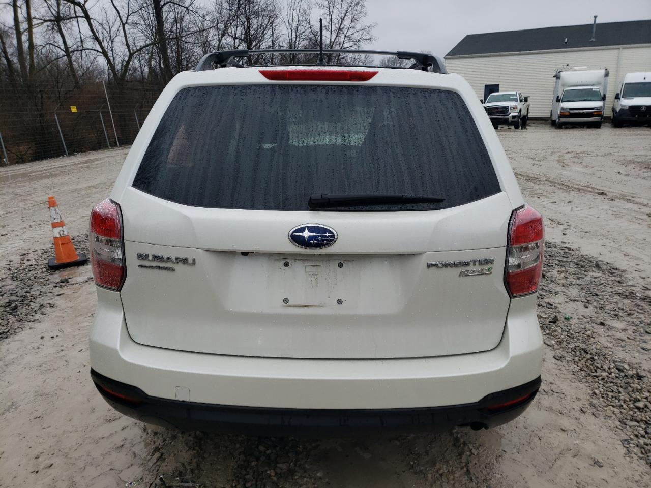 2015 Subaru Forester - Image 6