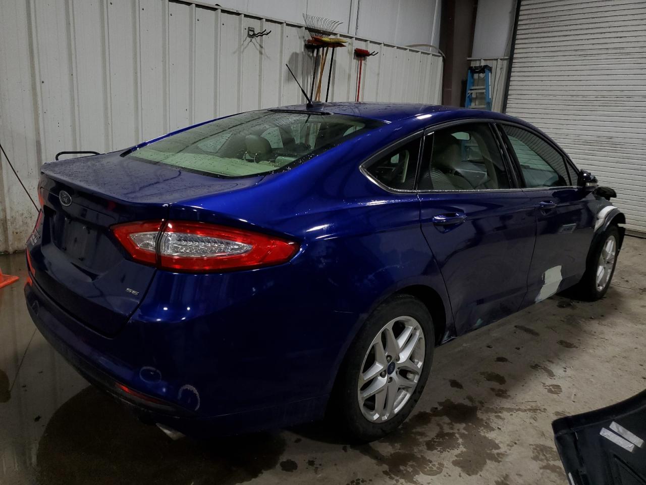 2016 Ford Fusion - Image 3