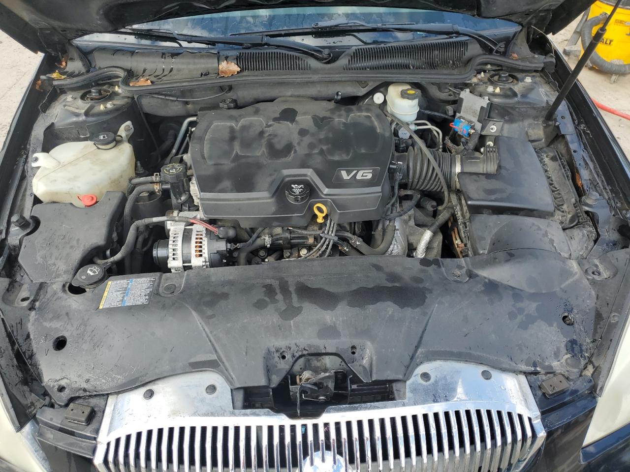 2009 Buick Lucerne - Image 11