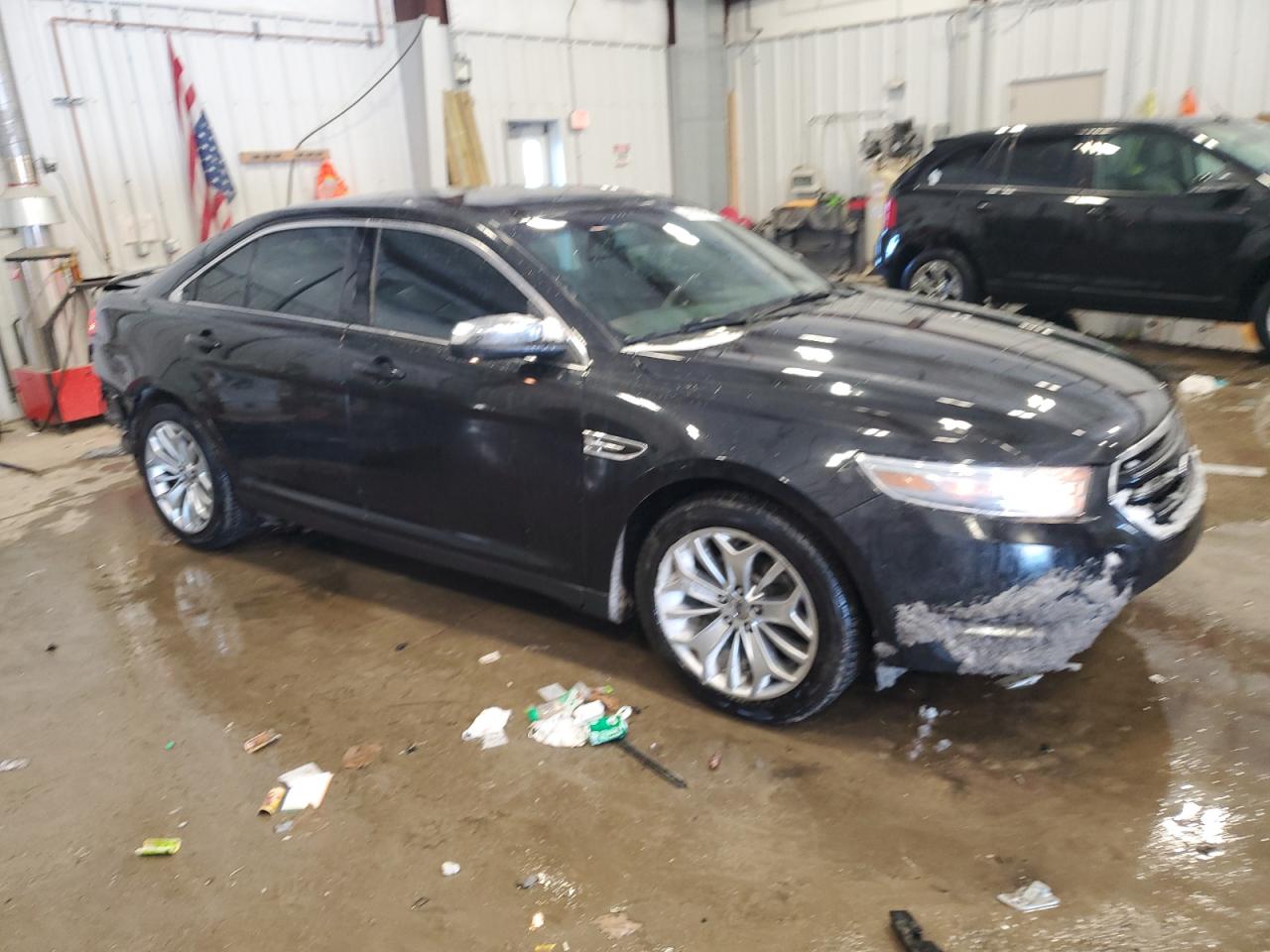 2014 Ford Taurus - Image 4
