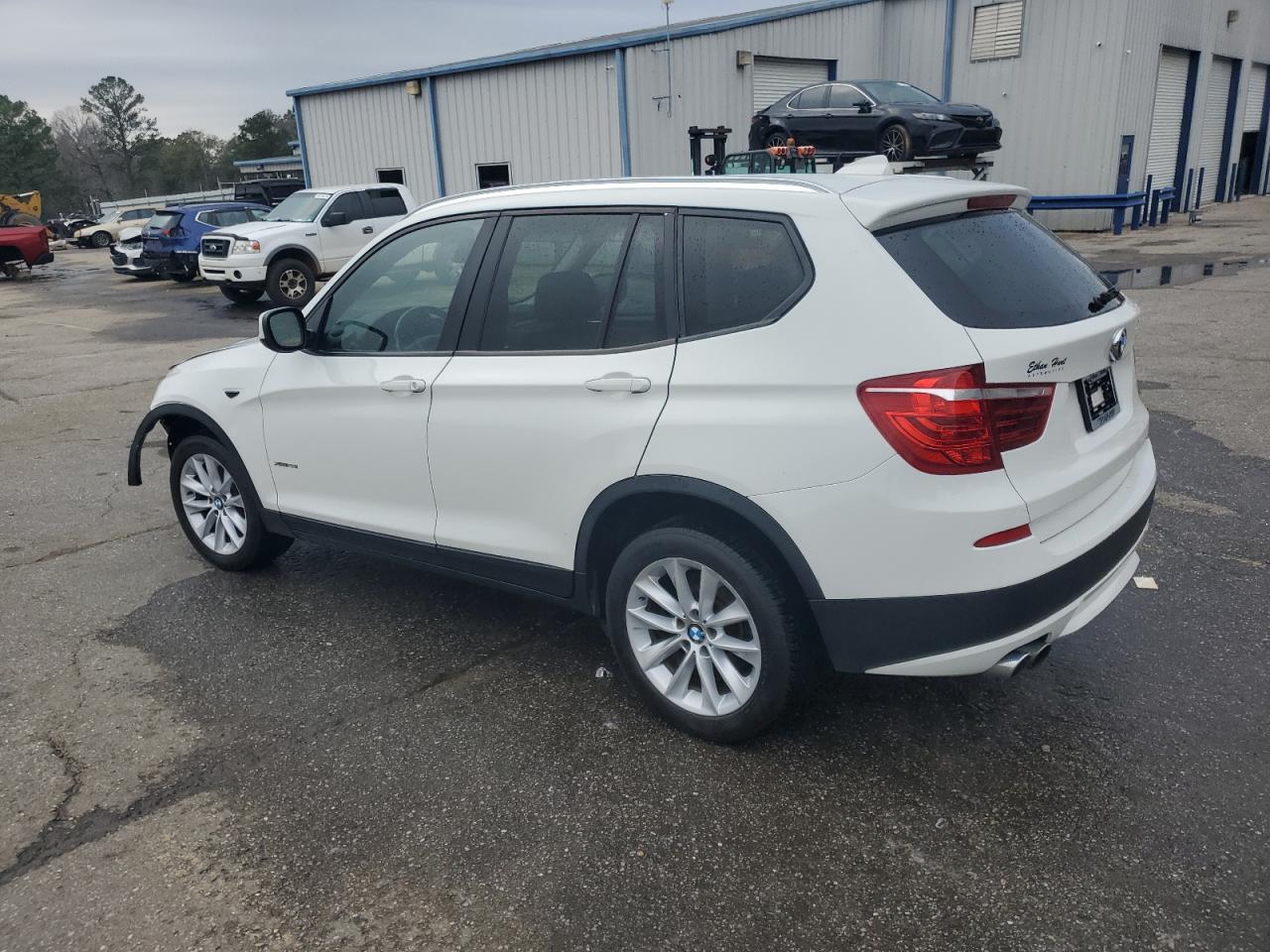 2014 BMW X3 - Image 2