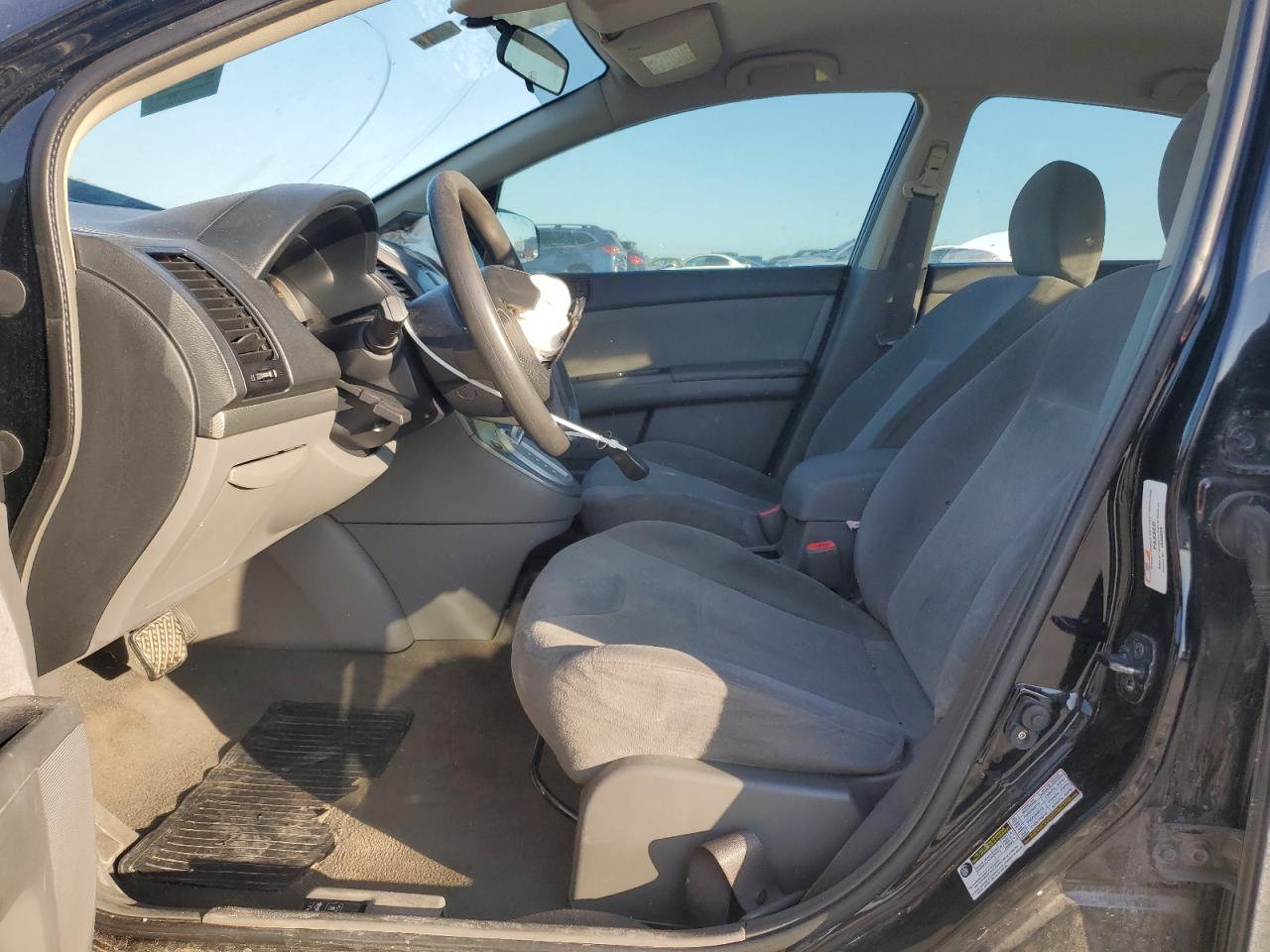 2009 Nissan Sentra - Image 7