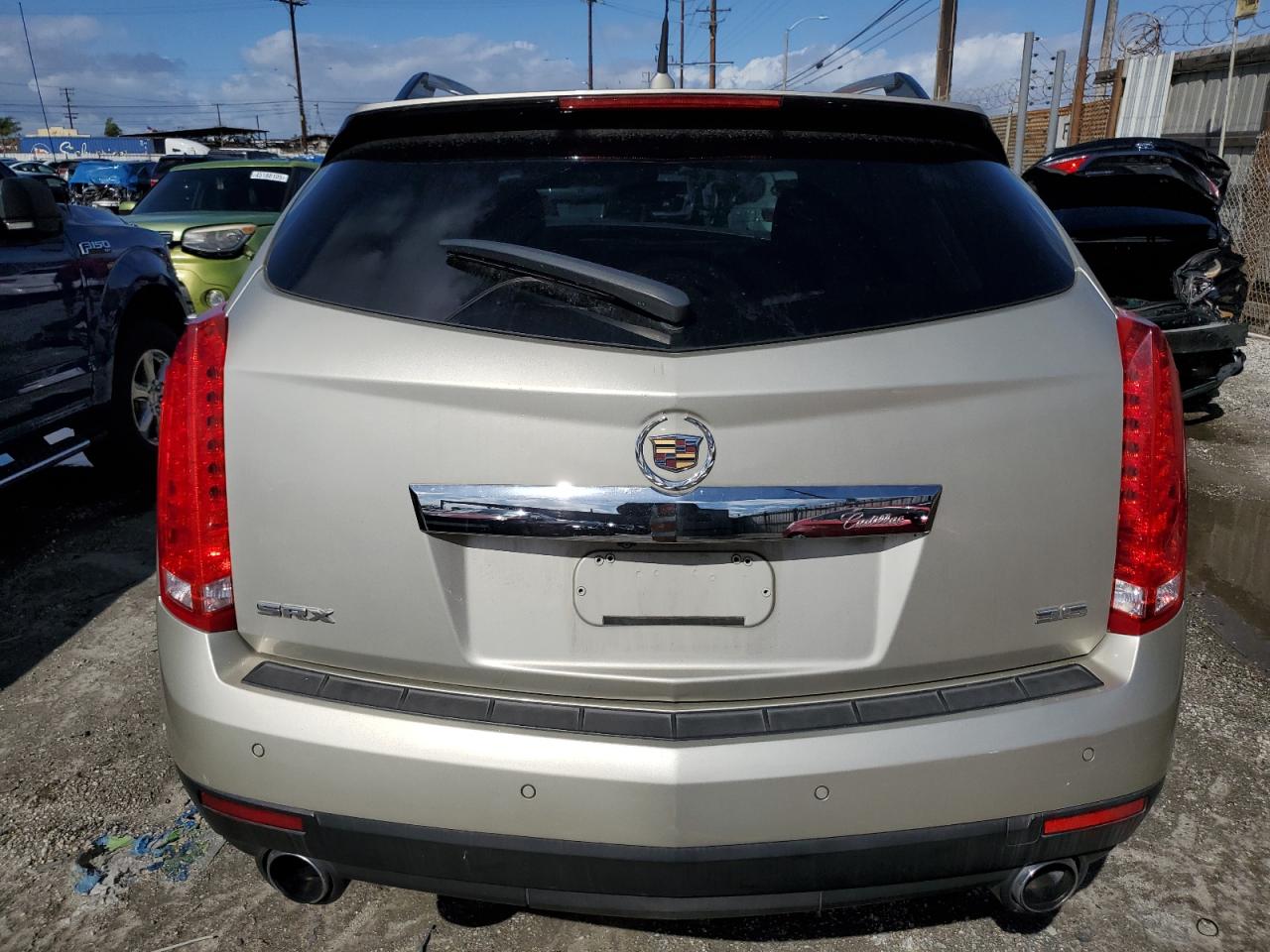 2013 Cadillac SRX - Image 6