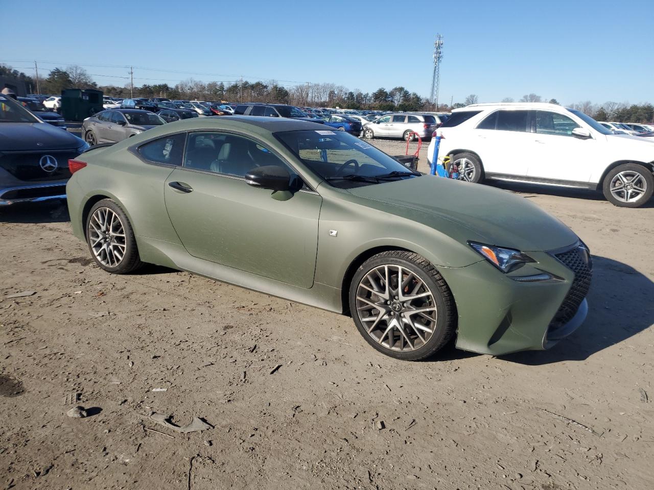 2017 Lexus RC - Image 4