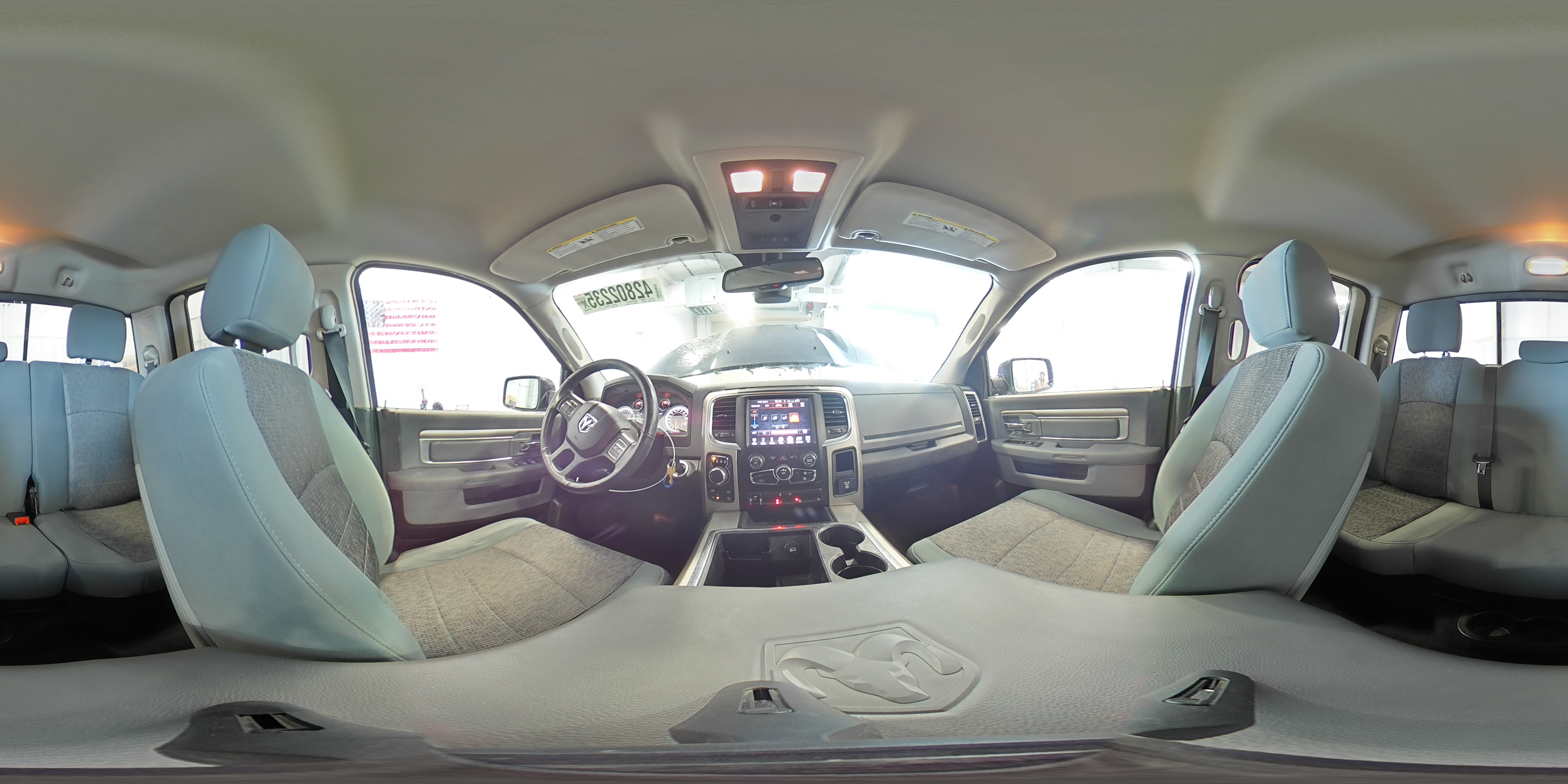 2014 RAM 1500 - Image 14
