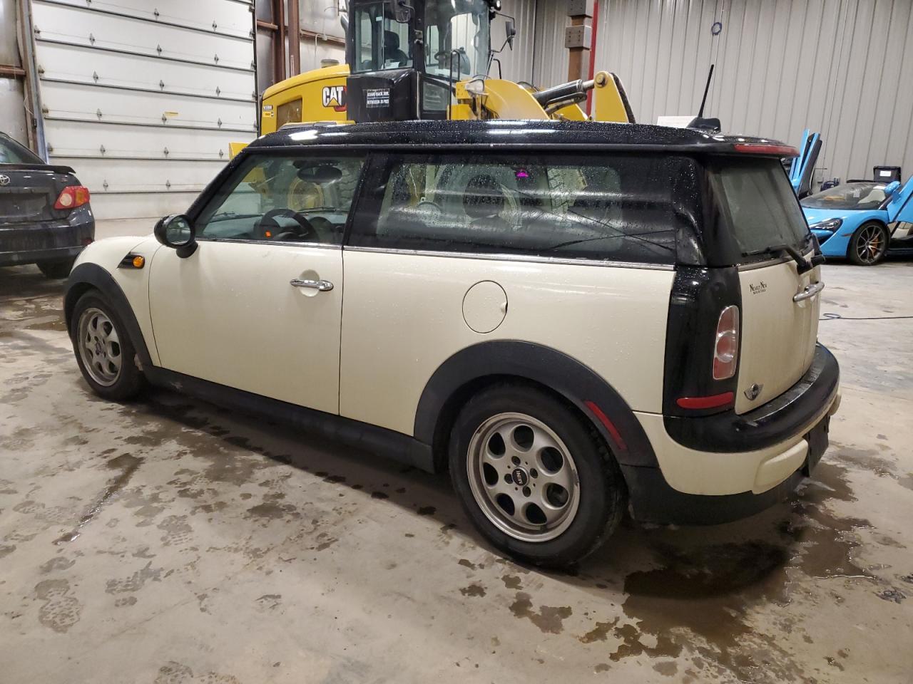 2014 MINI Cooper - Image 2