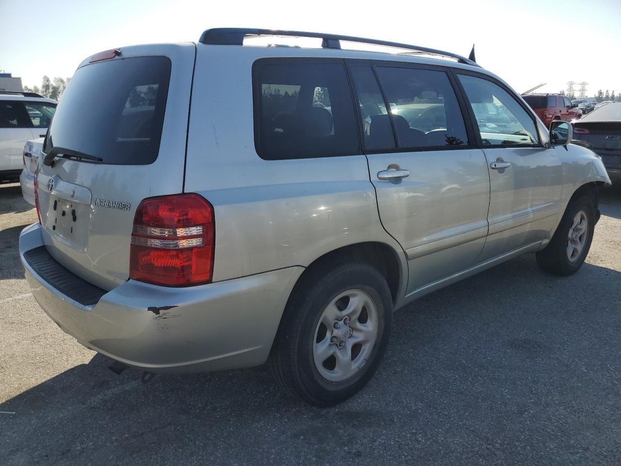 2003 Toyota Highlander - Image 3