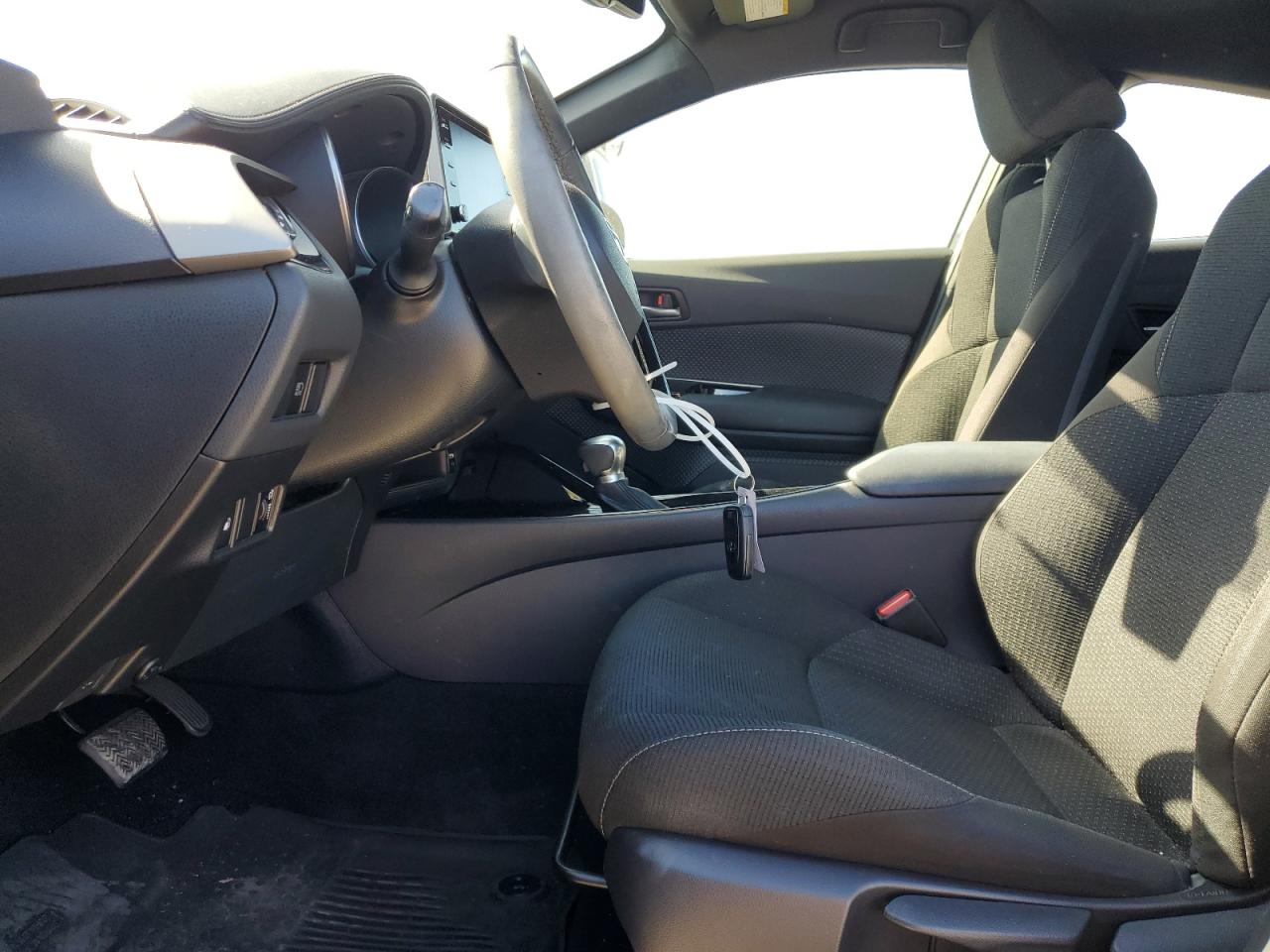 2019 Toyota C-HR - Image 7