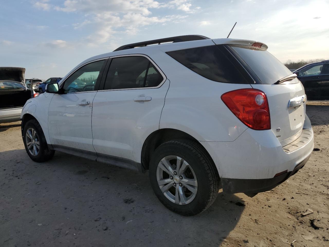 2015 Chevrolet Equinox - Image 2