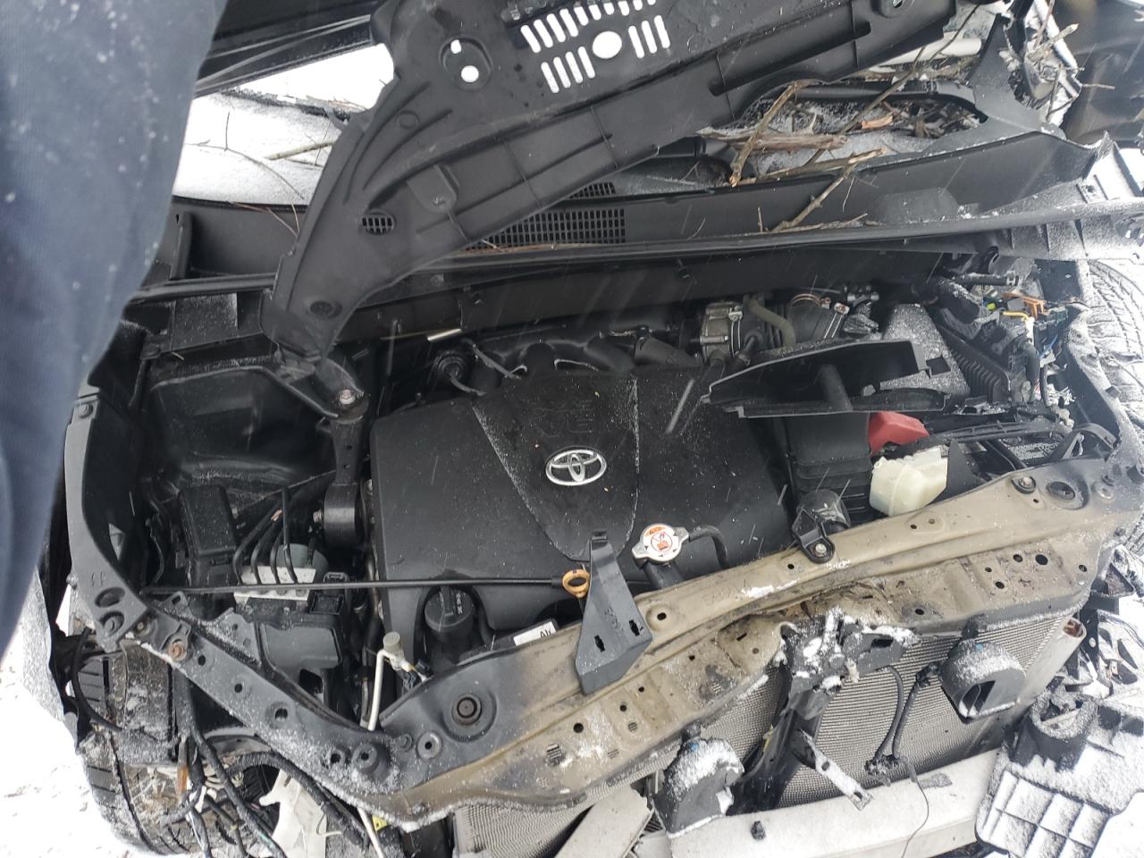 2018 Toyota Highlander - Image 12