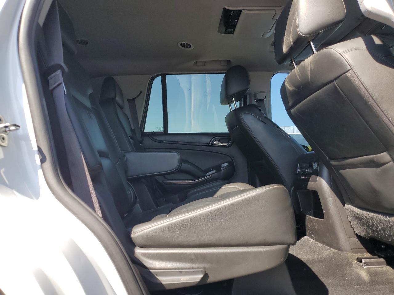 2016 Chevrolet Tahoe - Image 11
