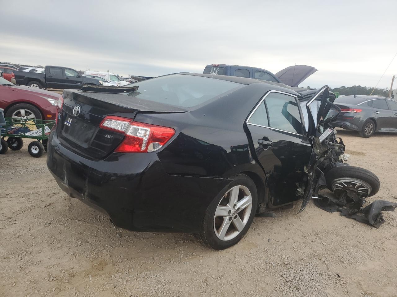 2012 Toyota Camry - Image 3
