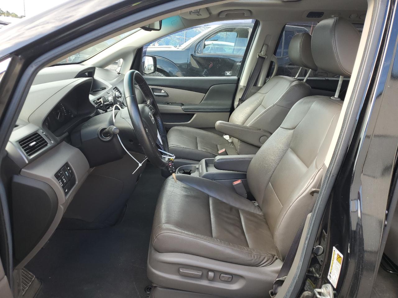 2012 Honda Odyssey - Image 7