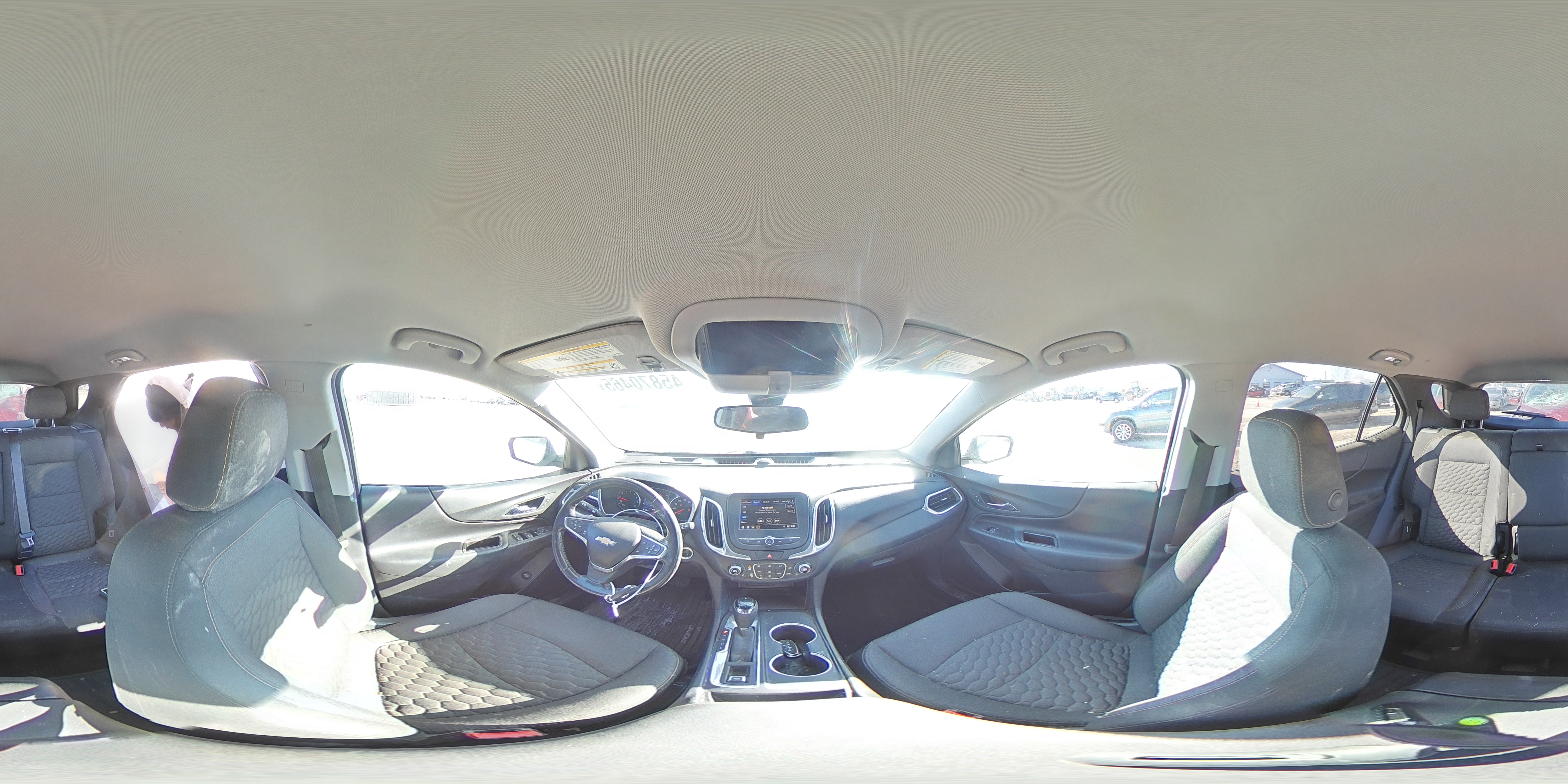 2020 Chevrolet Equinox - Image 13