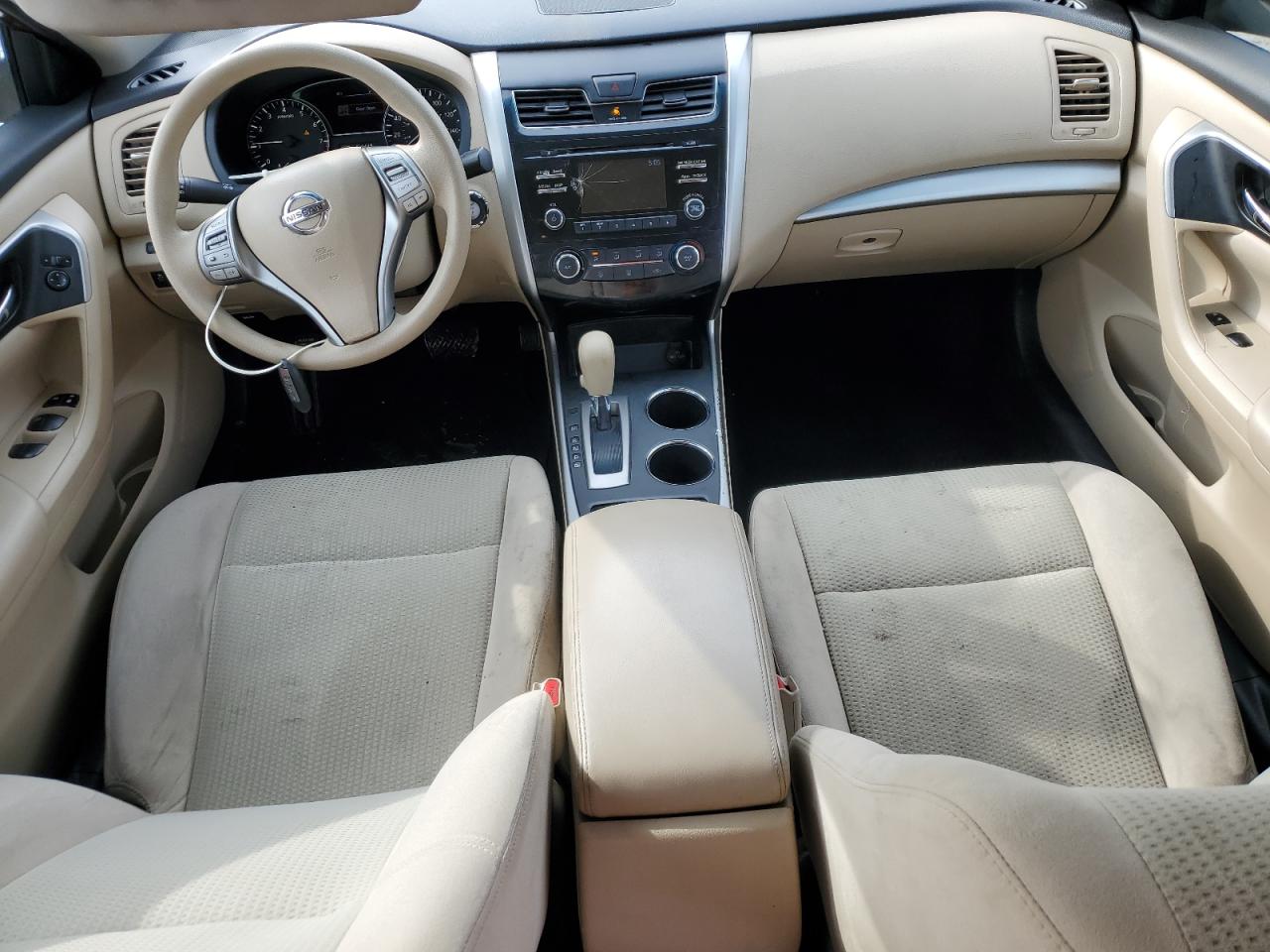 2015 Nissan Altima - Image 8