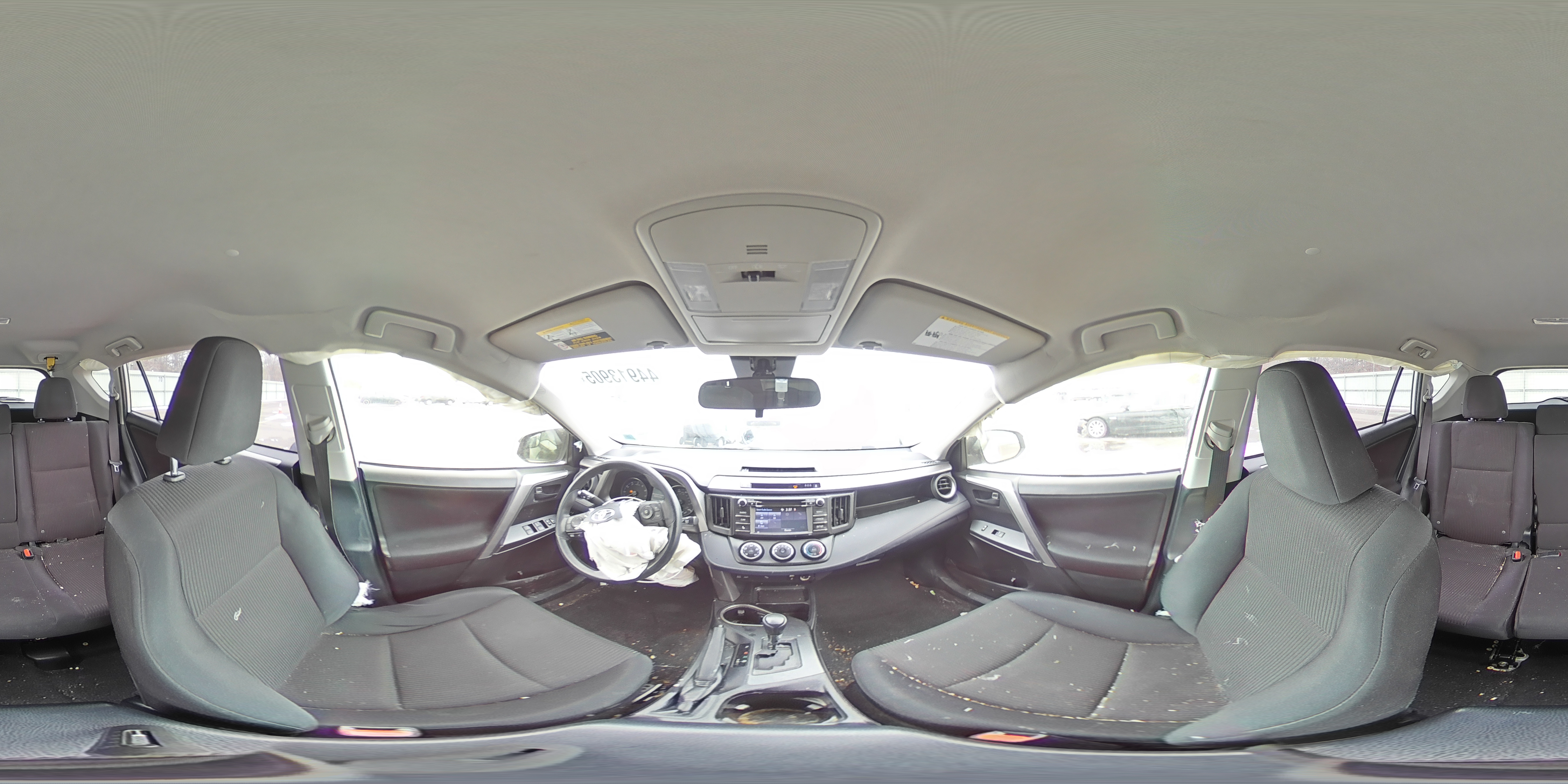2017 Toyota RAV 4 - Image 13