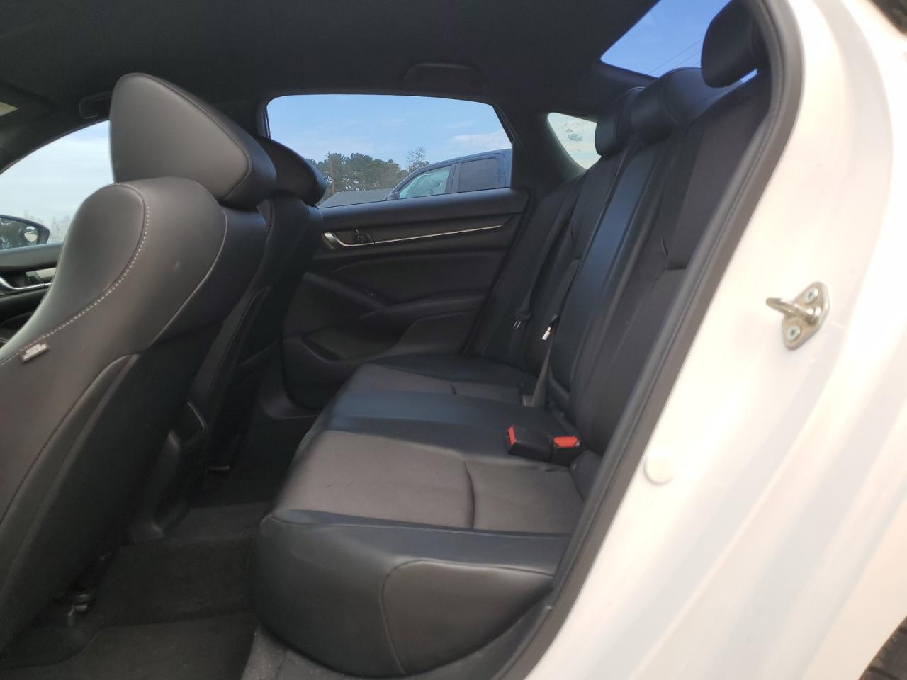 2018 Honda Accord - Image 10