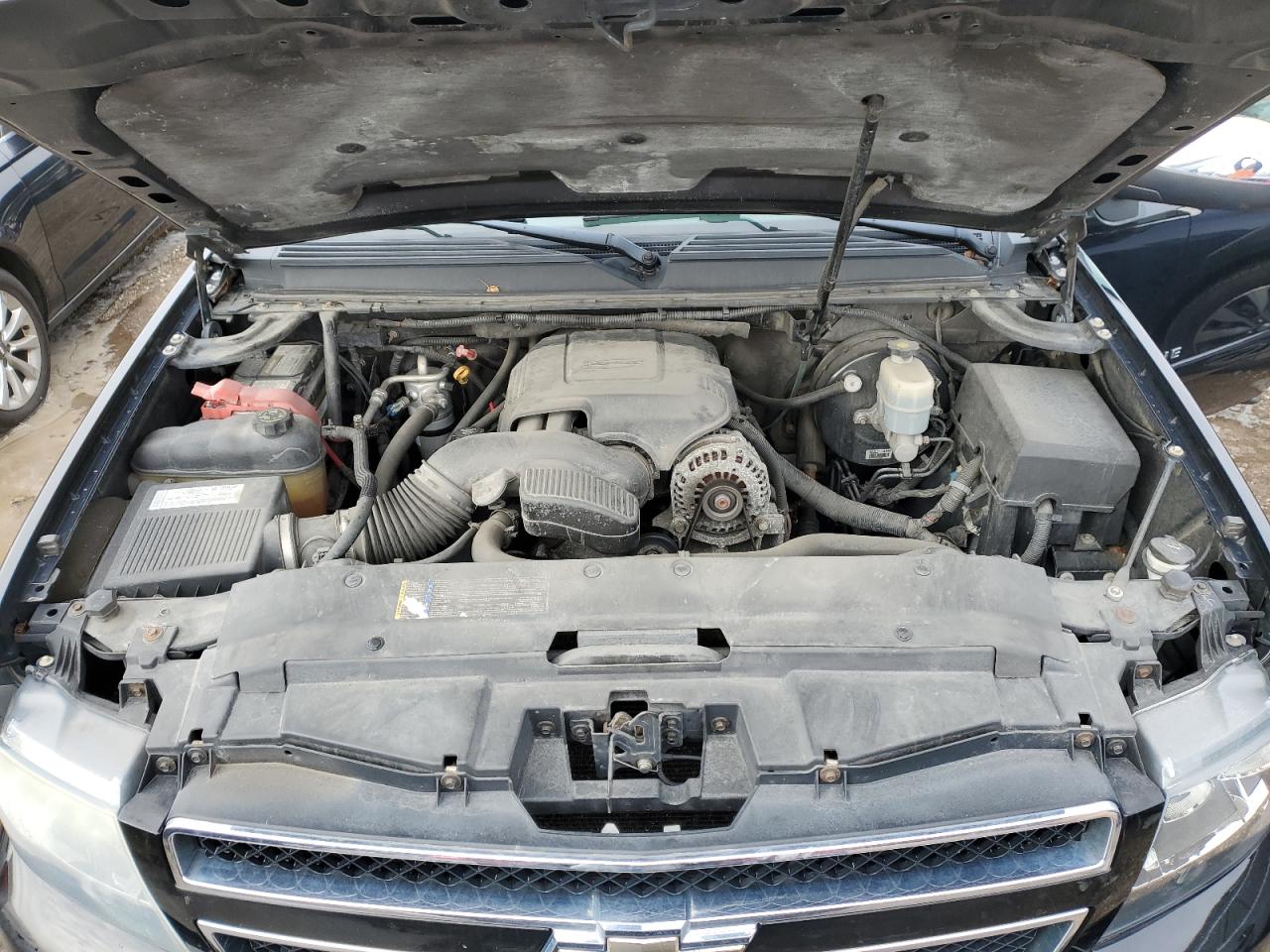 2008 Chevrolet Avalanche - Image 11