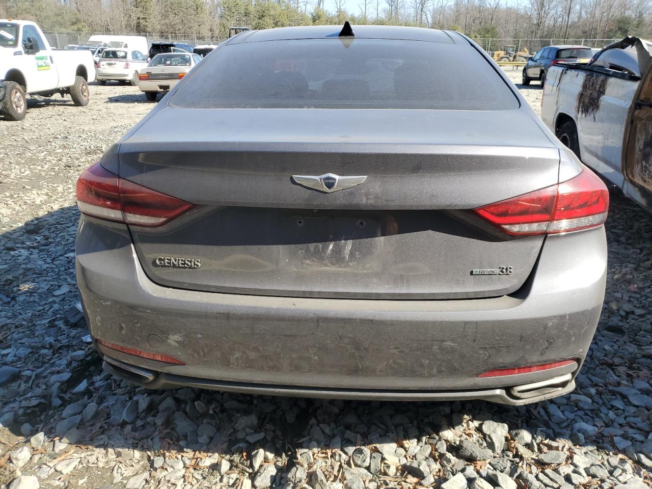 2015 Hyundai Genesis - Image 6