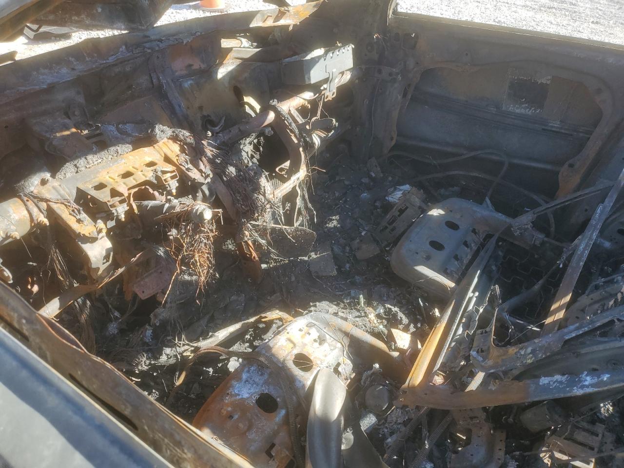 2020 Hyundai Santa Fe - Image 8