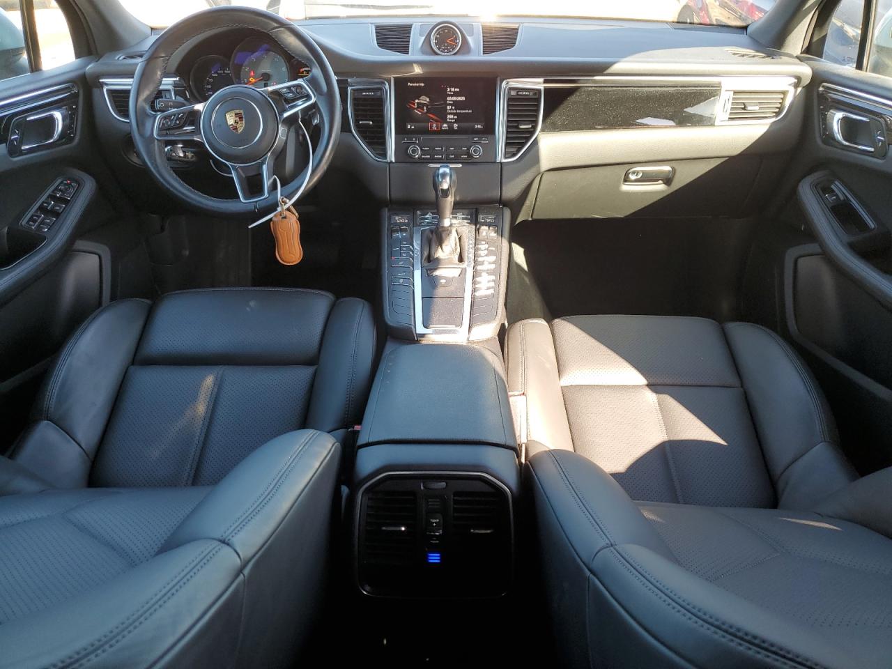 2017 Porsche Macan - Image 8