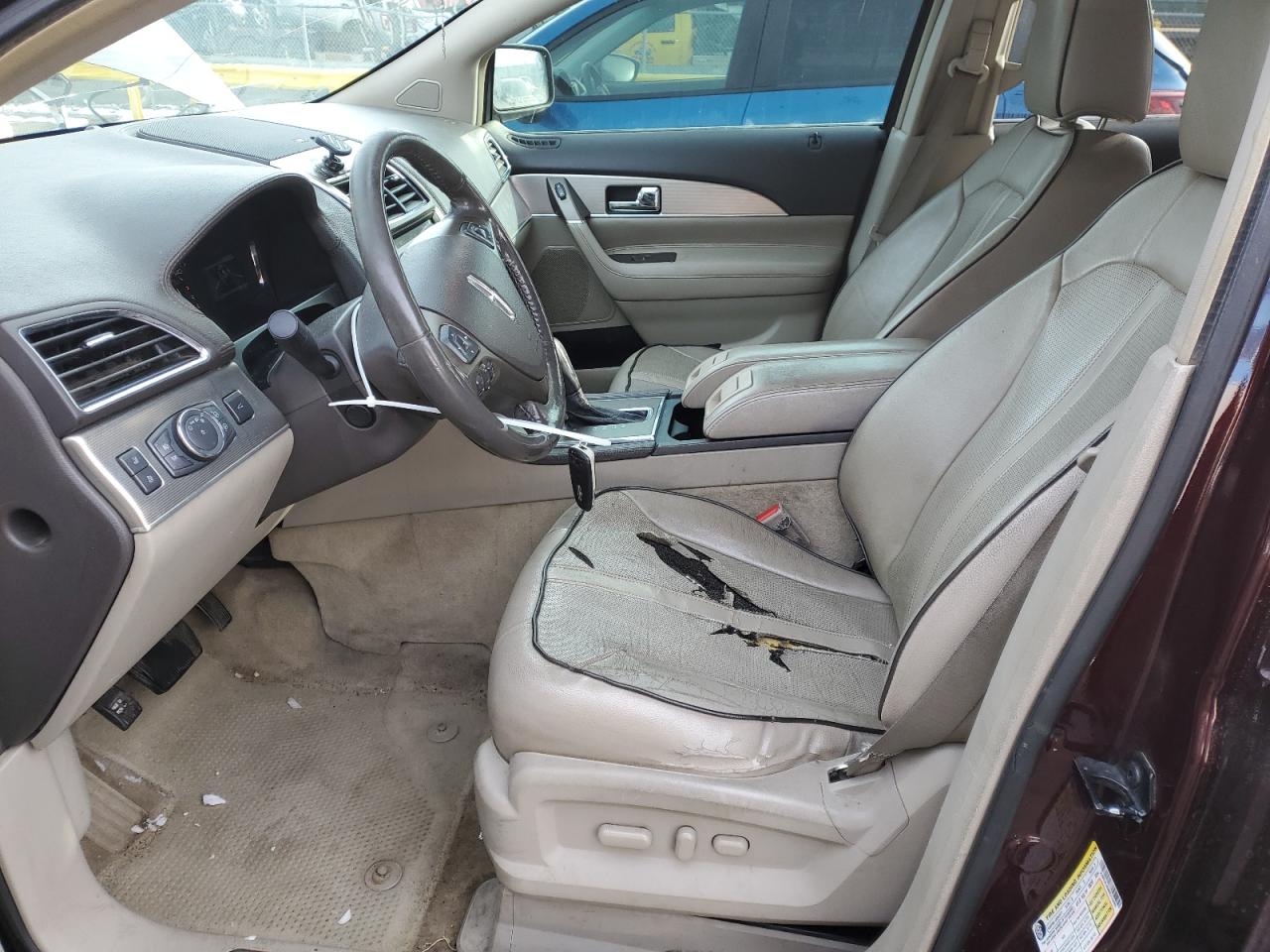 2011 Lincoln MKX - Image 7