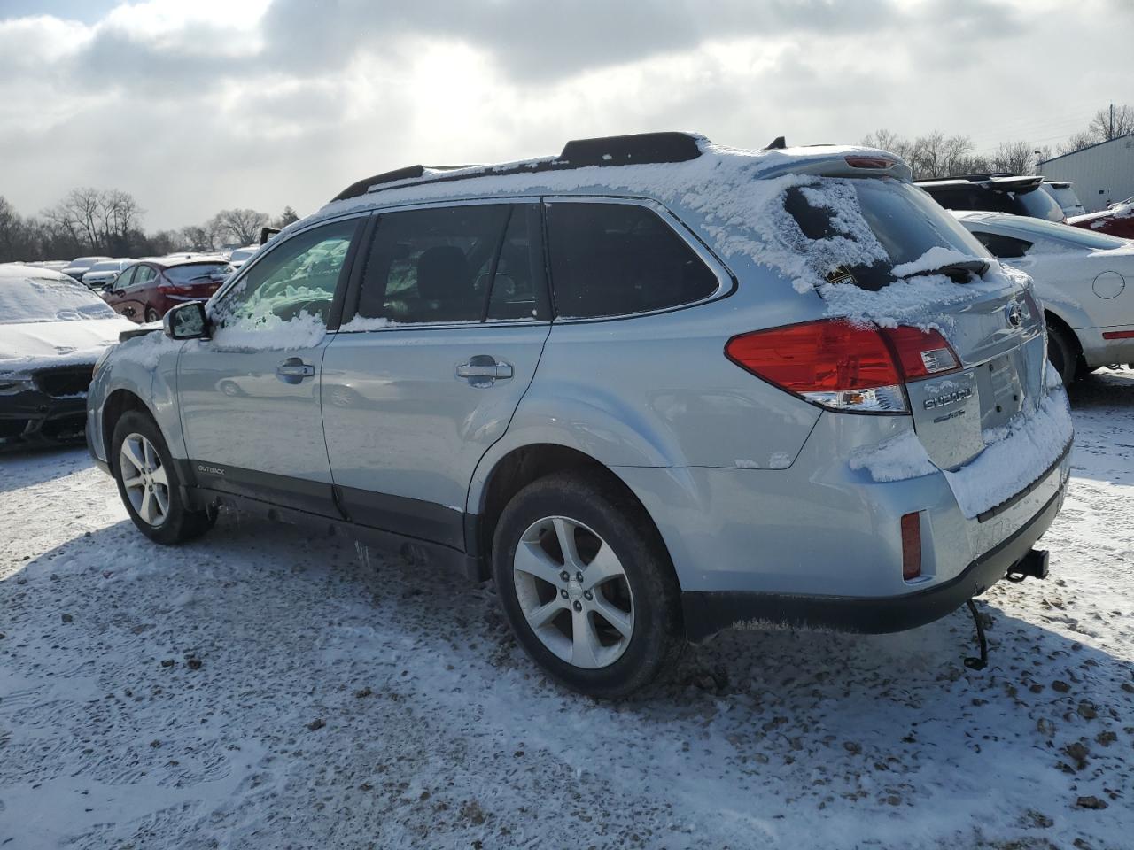 2013 Subaru Outback - Image 2