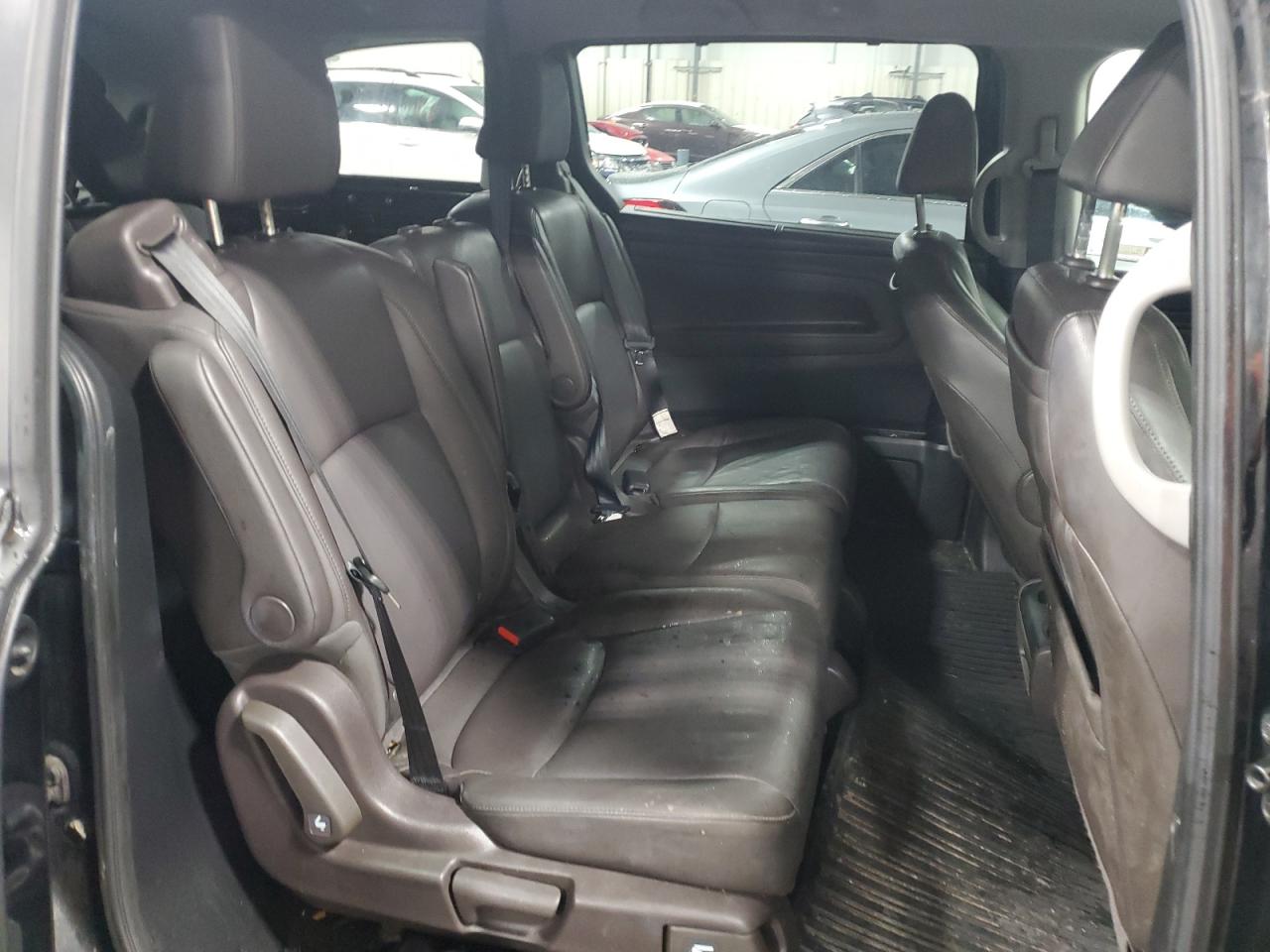 2018 Honda Odyssey - Image 12